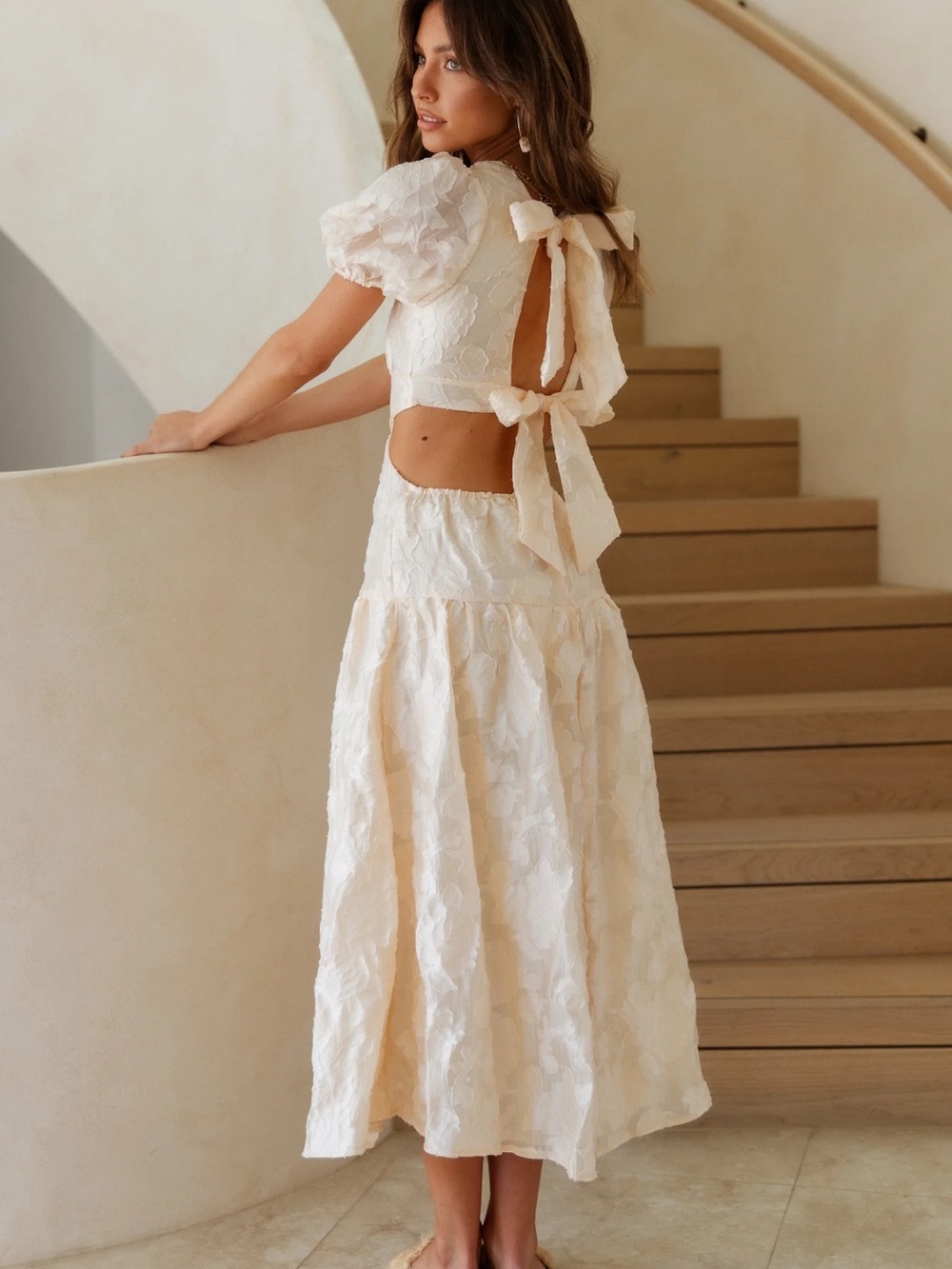 Ivory Floral Cutout Midi Dress with Puff Sleeves - Picture 3 of 3